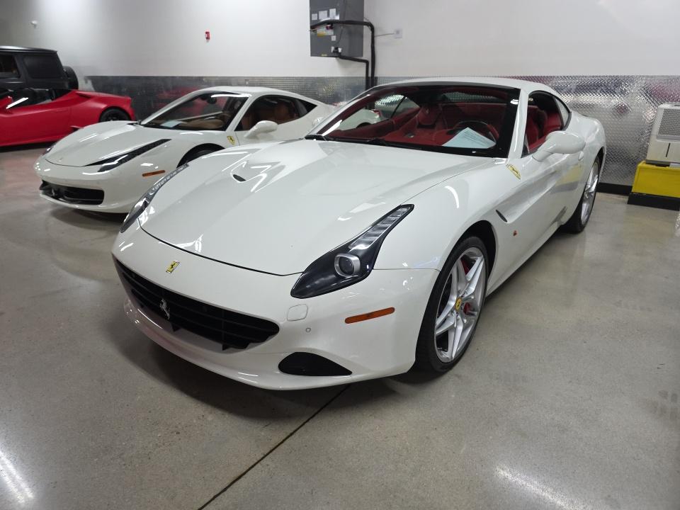2017 Ferrari California T Roadster
