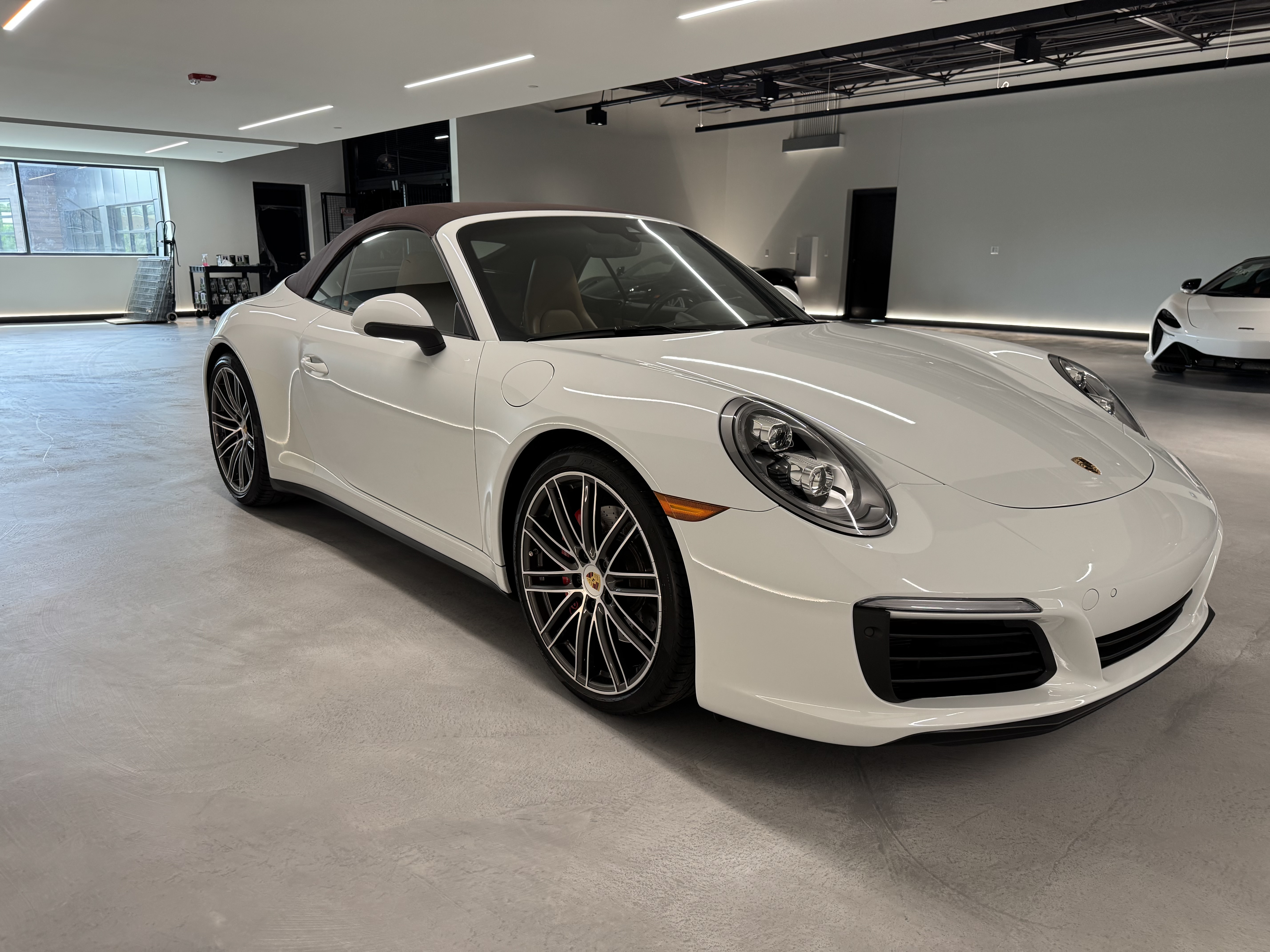 View vehicle photo 6