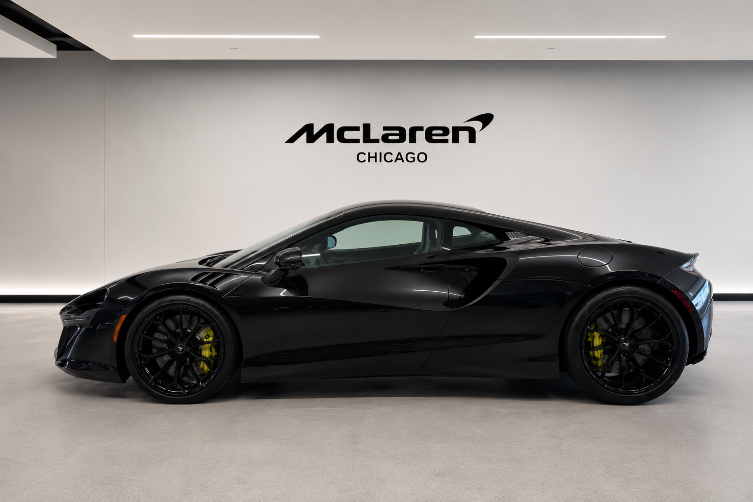 Plateaux 2023 McLaren Artura Coupe Rear-Wheel Drive Automatic