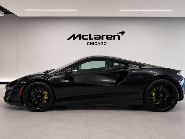 Plateaux 2023 McLaren Artura Coupe Rear-Wheel Drive Automatic