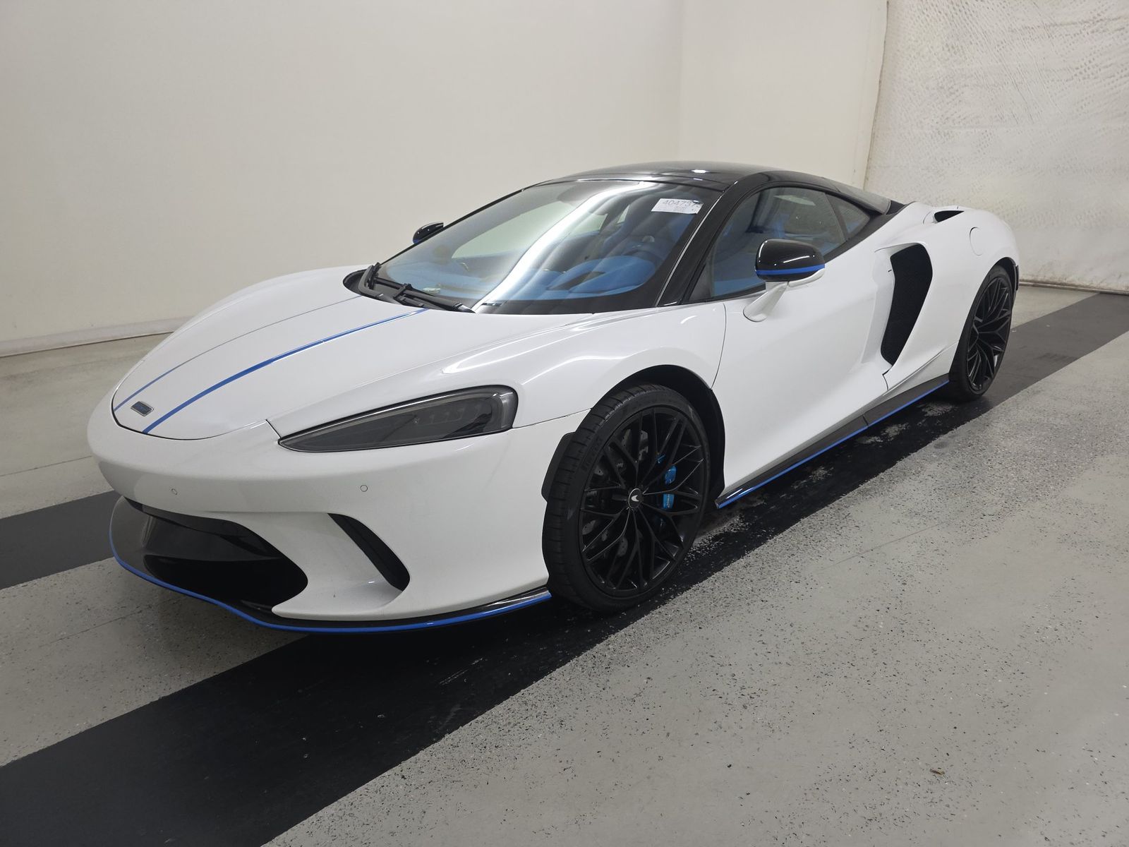 SILICA WHITE 2023 McLaren GT Coupe Rear-Wheel Drive Automatic