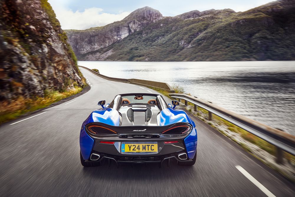 McLaren 570S Spider model guide
