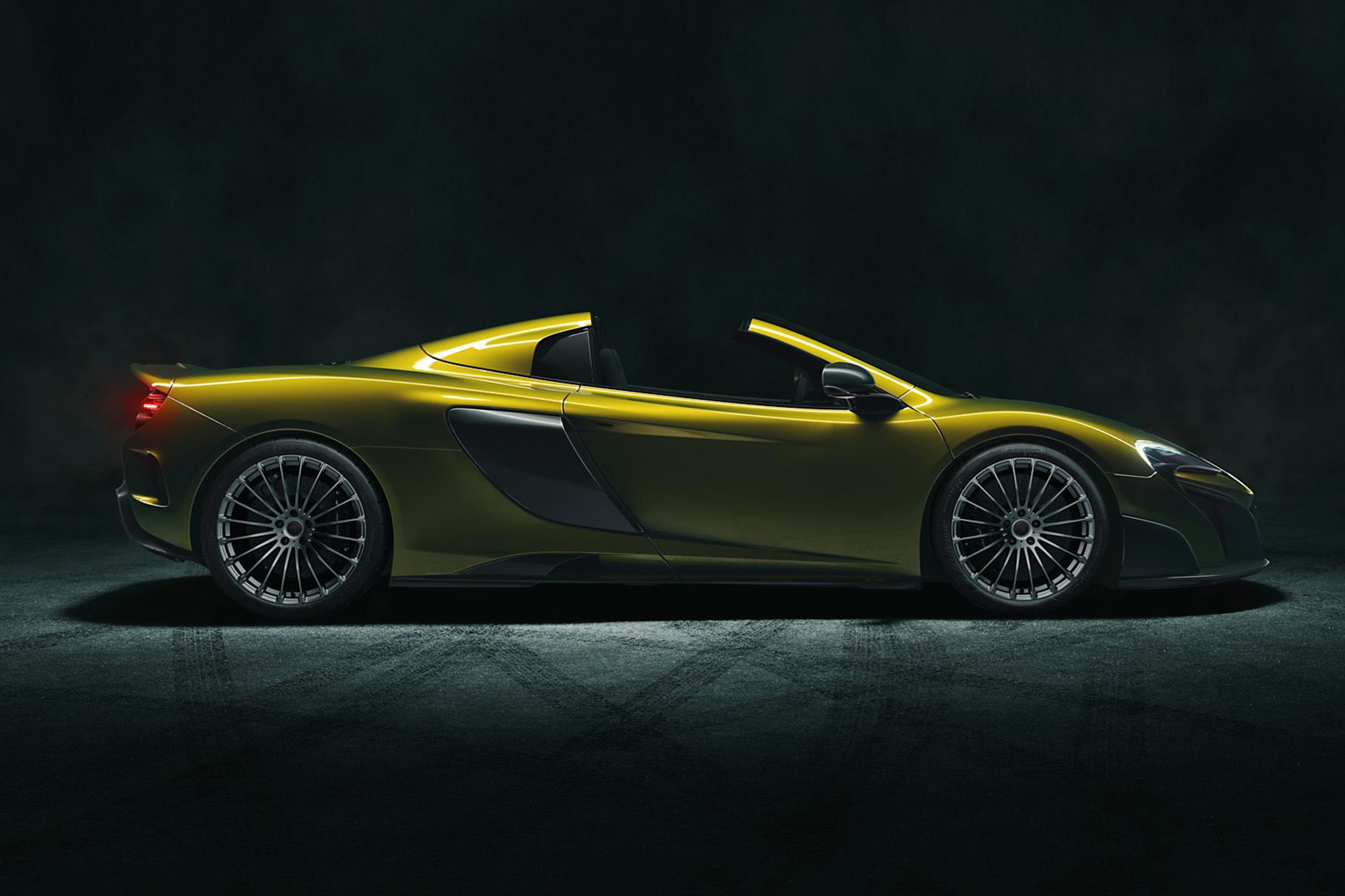 McLaren 675LT Spider model guide