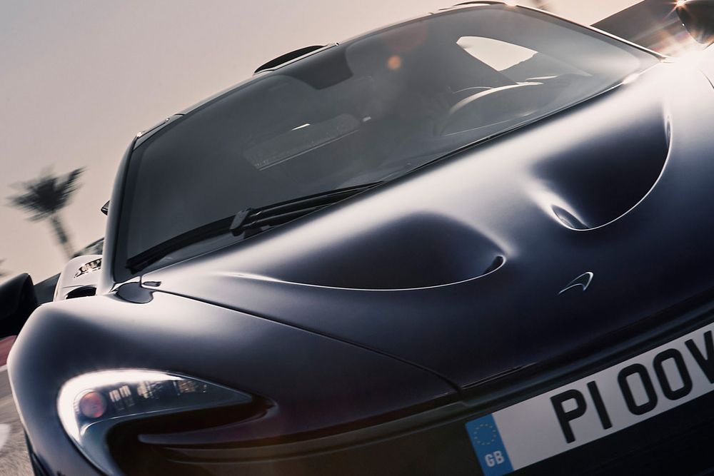McLaren P1 model guide