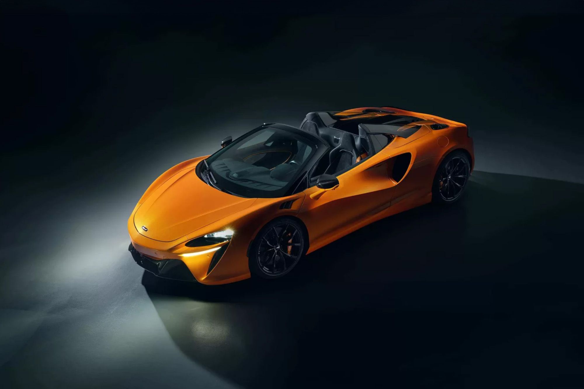 McLaren Artura Spider model guide
