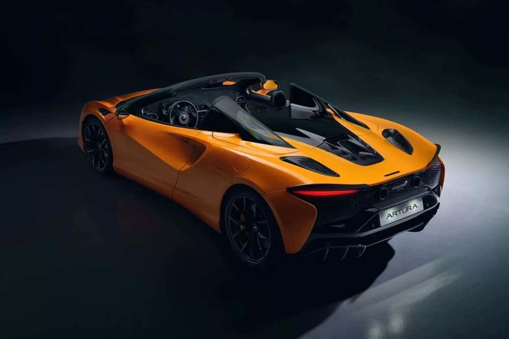 McLaren Artura Spider model guide