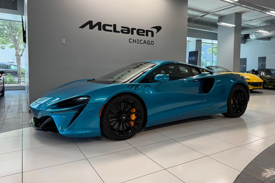 2023 McLaren Artura TechLux for sale