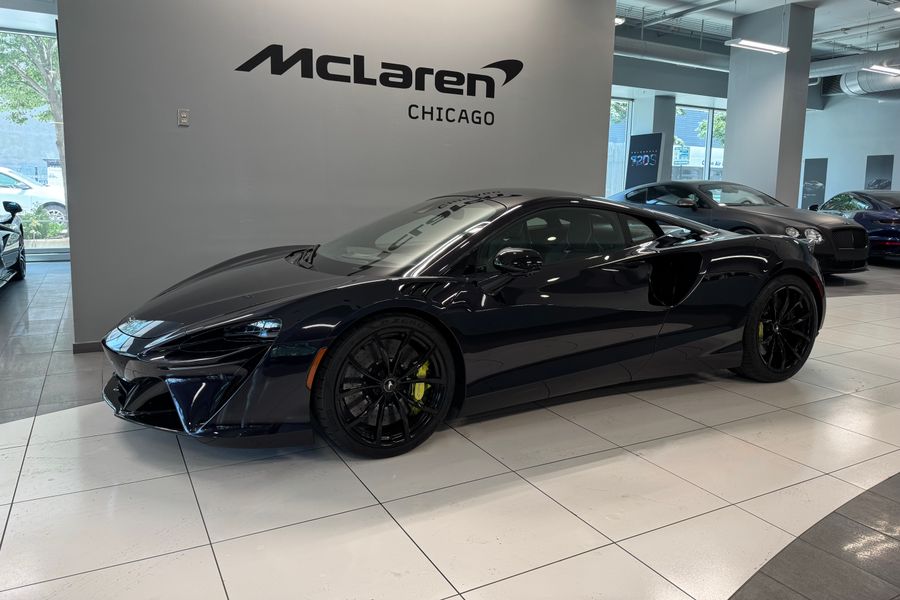 2023 McLaren Artura TechLux for sale