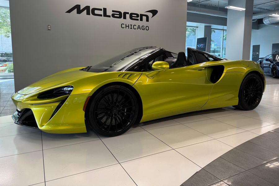 2025 McLaren Artura TechLux for sale