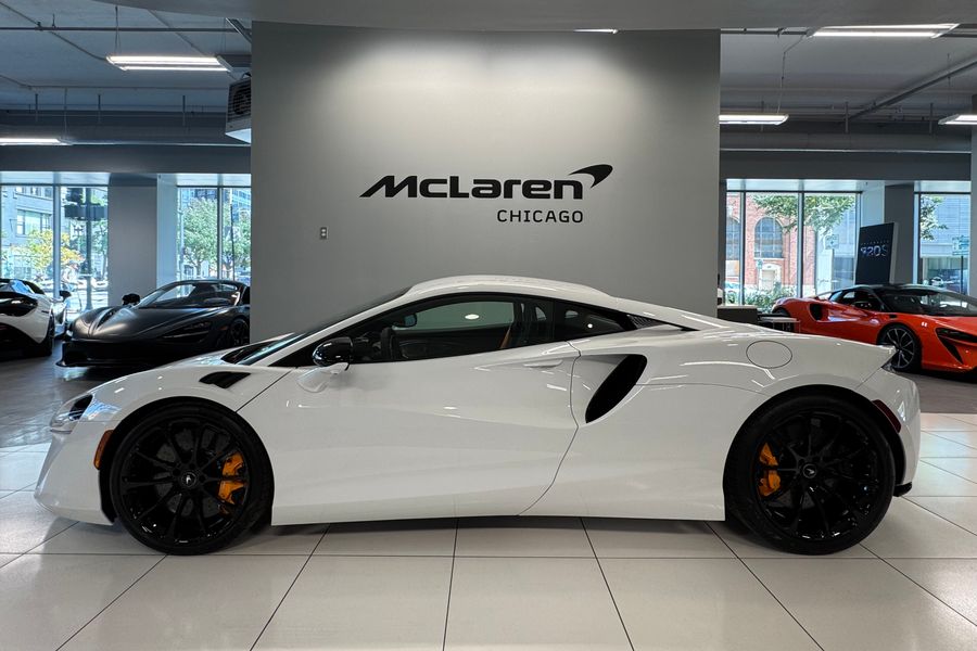 2026 McLaren Artura Performance for sale