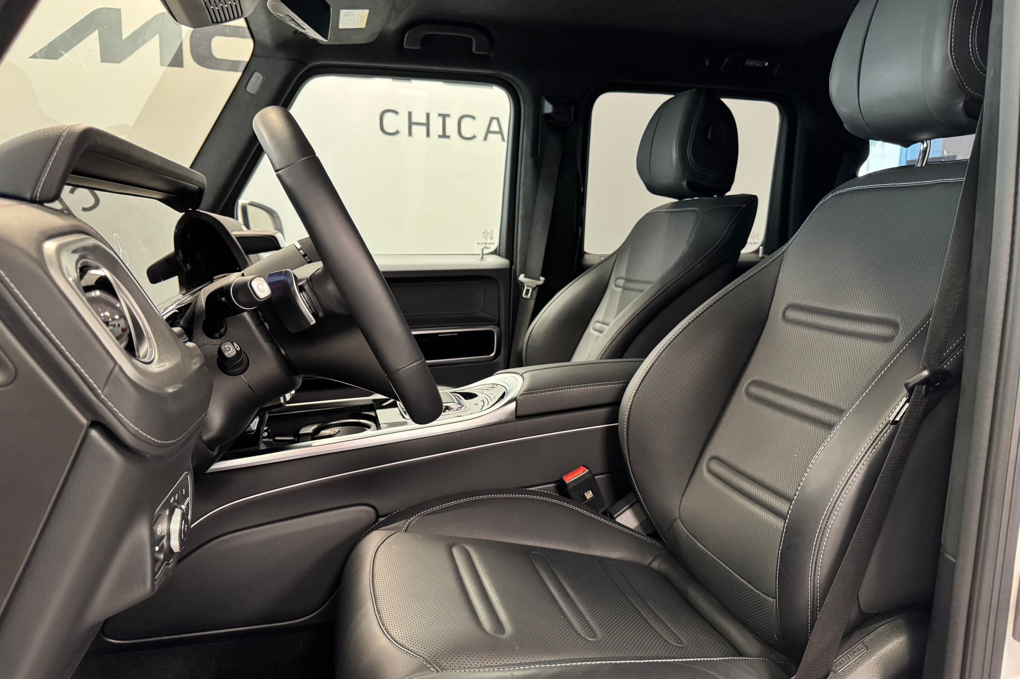 G Class Roz 2025 Mercedes-Benz G-Class G 550 4MATIC® Previously Sold | McLaren Chicago