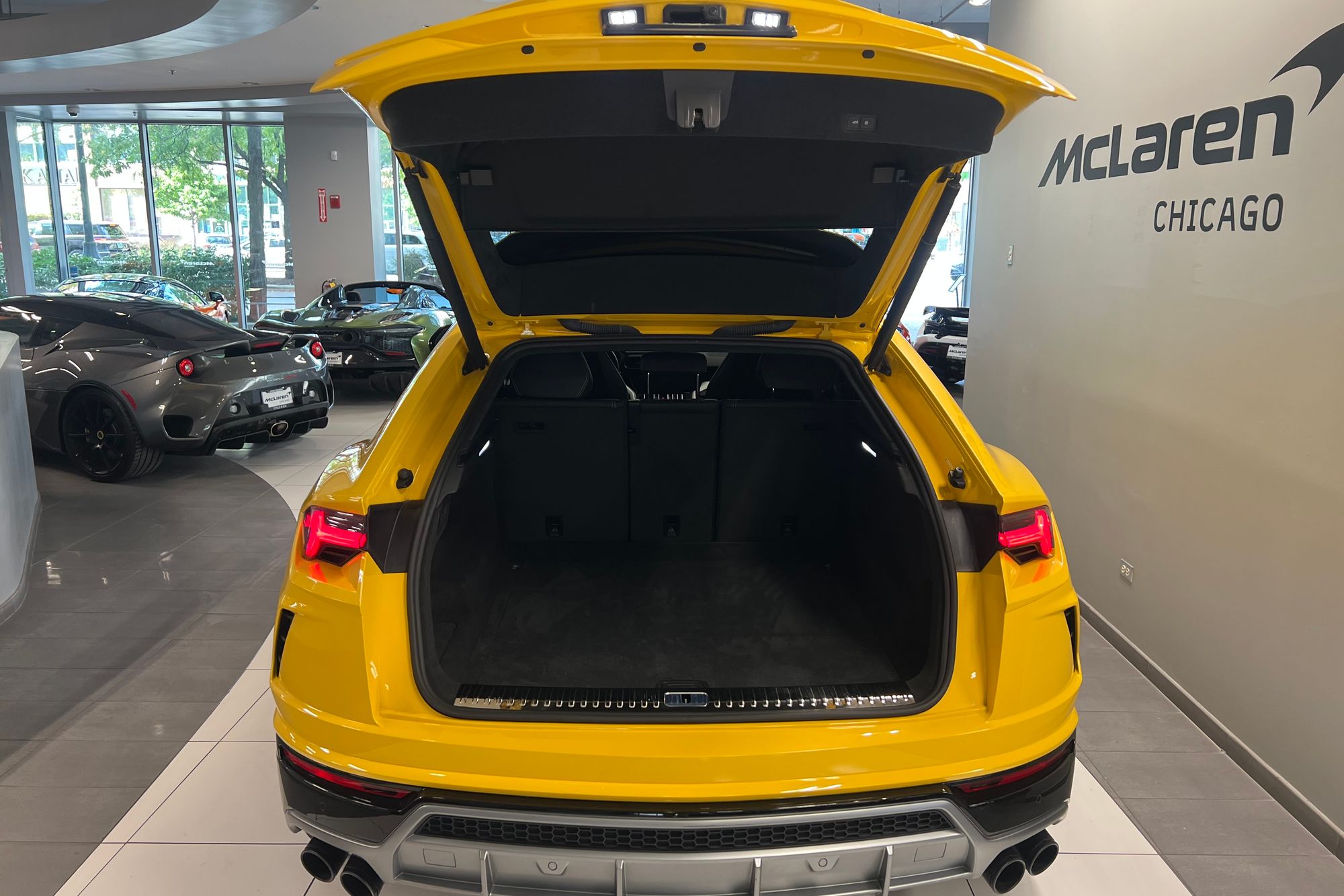 2020 Lamborghini Urus Base for sale