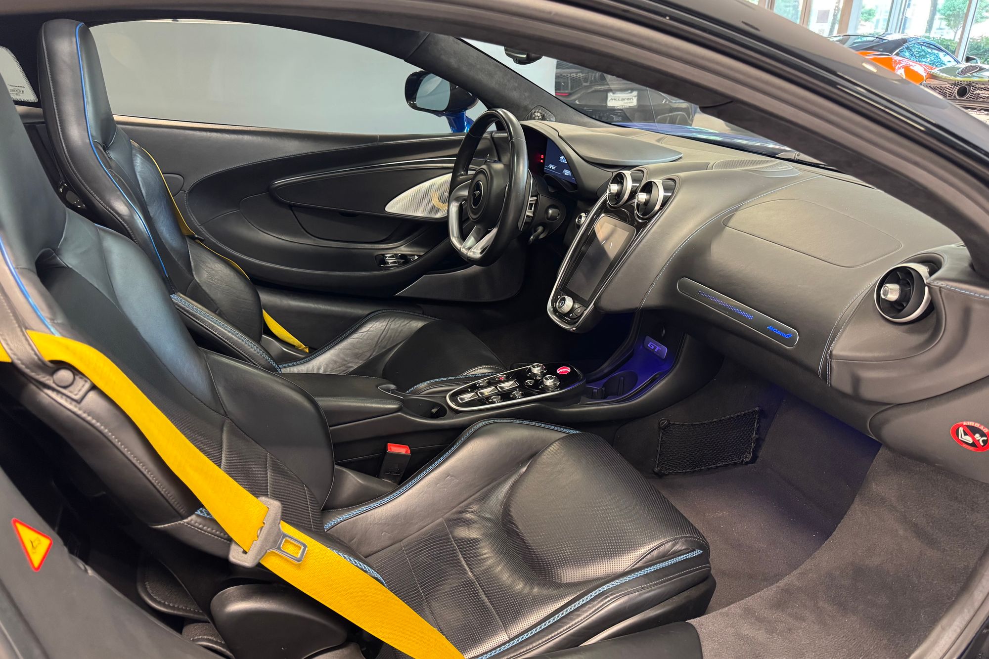 2023 McLaren GT Base for sale