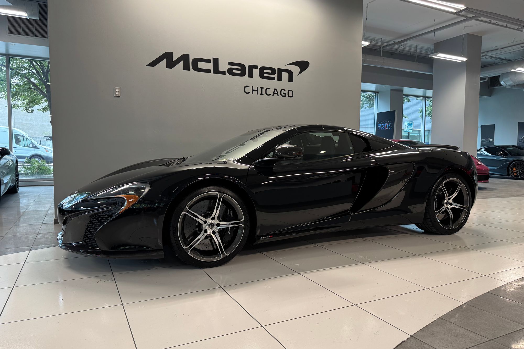 2016 McLaren 650S