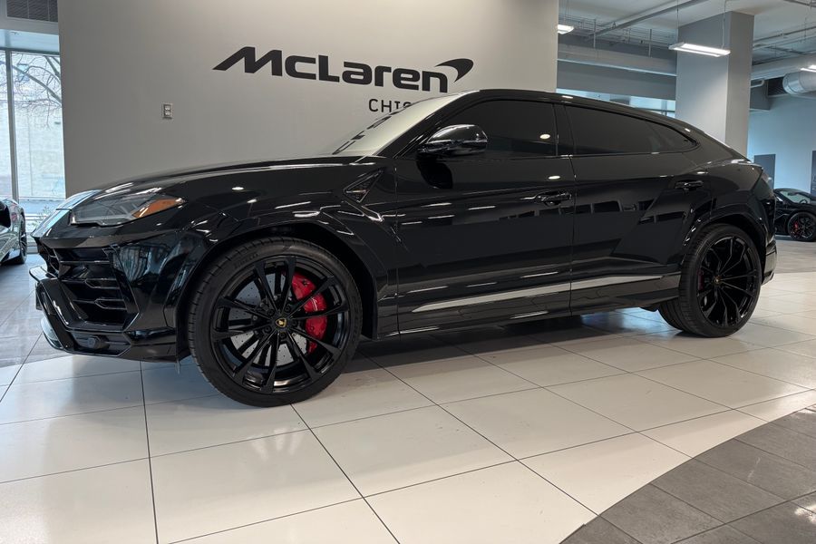 2022 Lamborghini Urus Base for sale