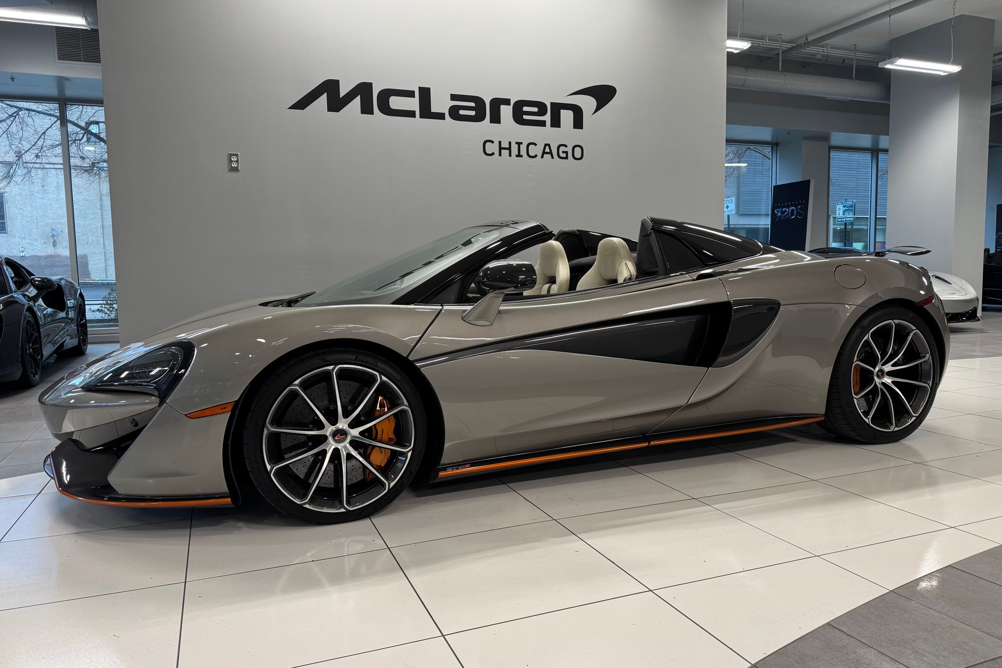 2018 McLaren 570S Base's photo