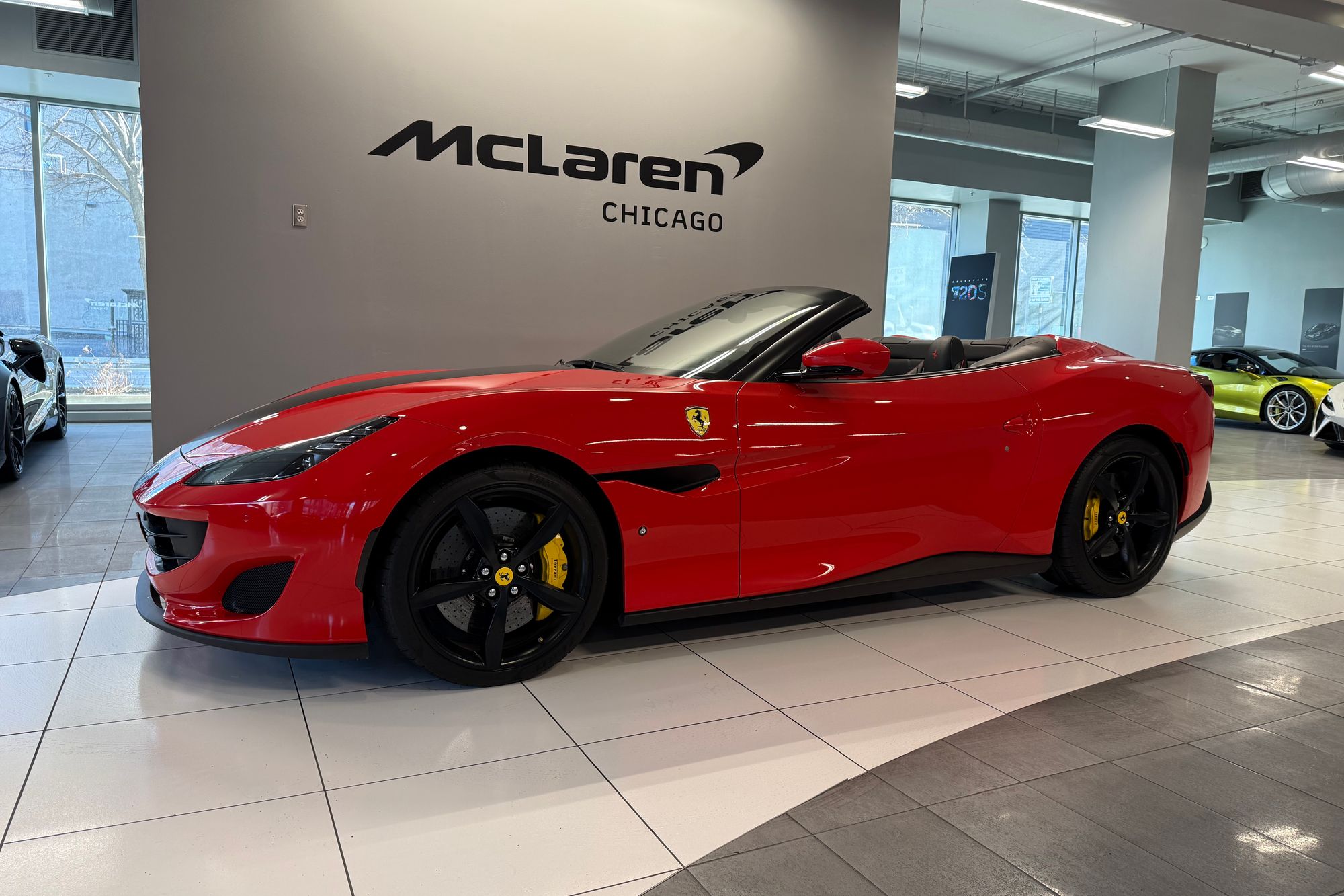 2020 Ferrari Portofino Base's photo