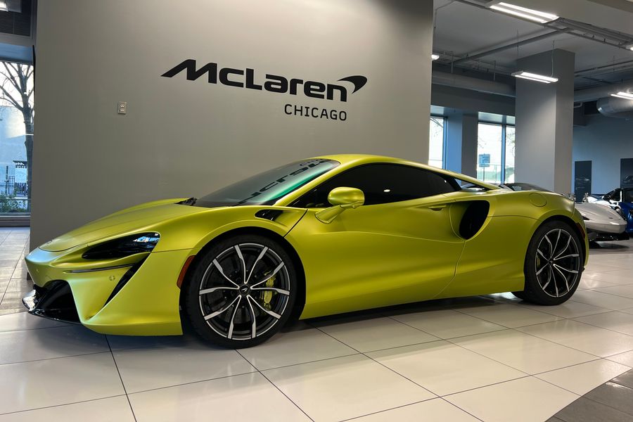 2023 McLaren Artura Vision for sale