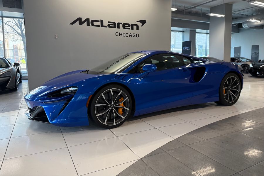 2024 McLaren Artura Performance for sale
