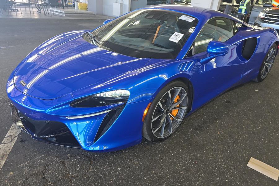 2024 McLaren Artura Performance for sale