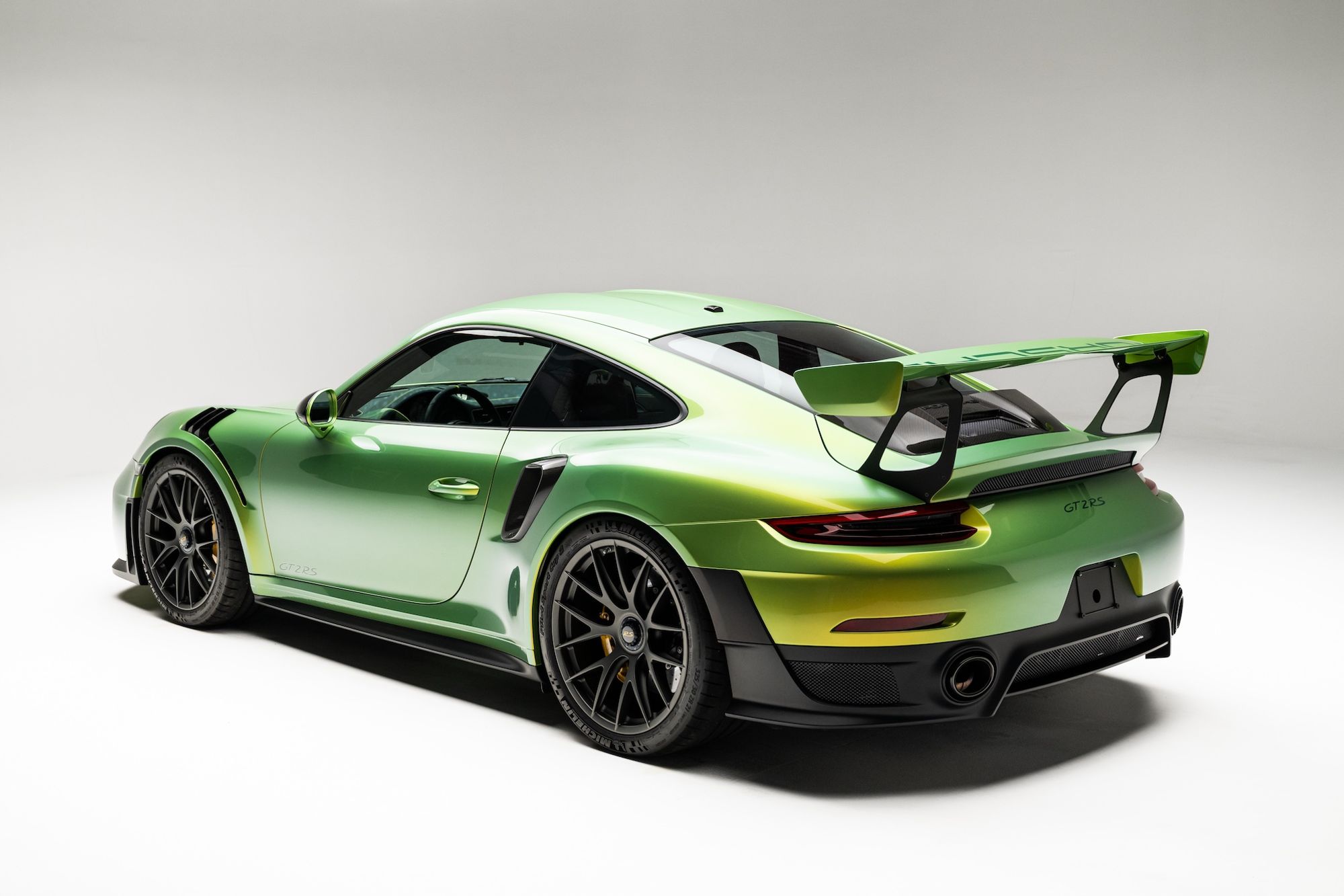 2018 Porsche 911 GT2 RS - Photo 7