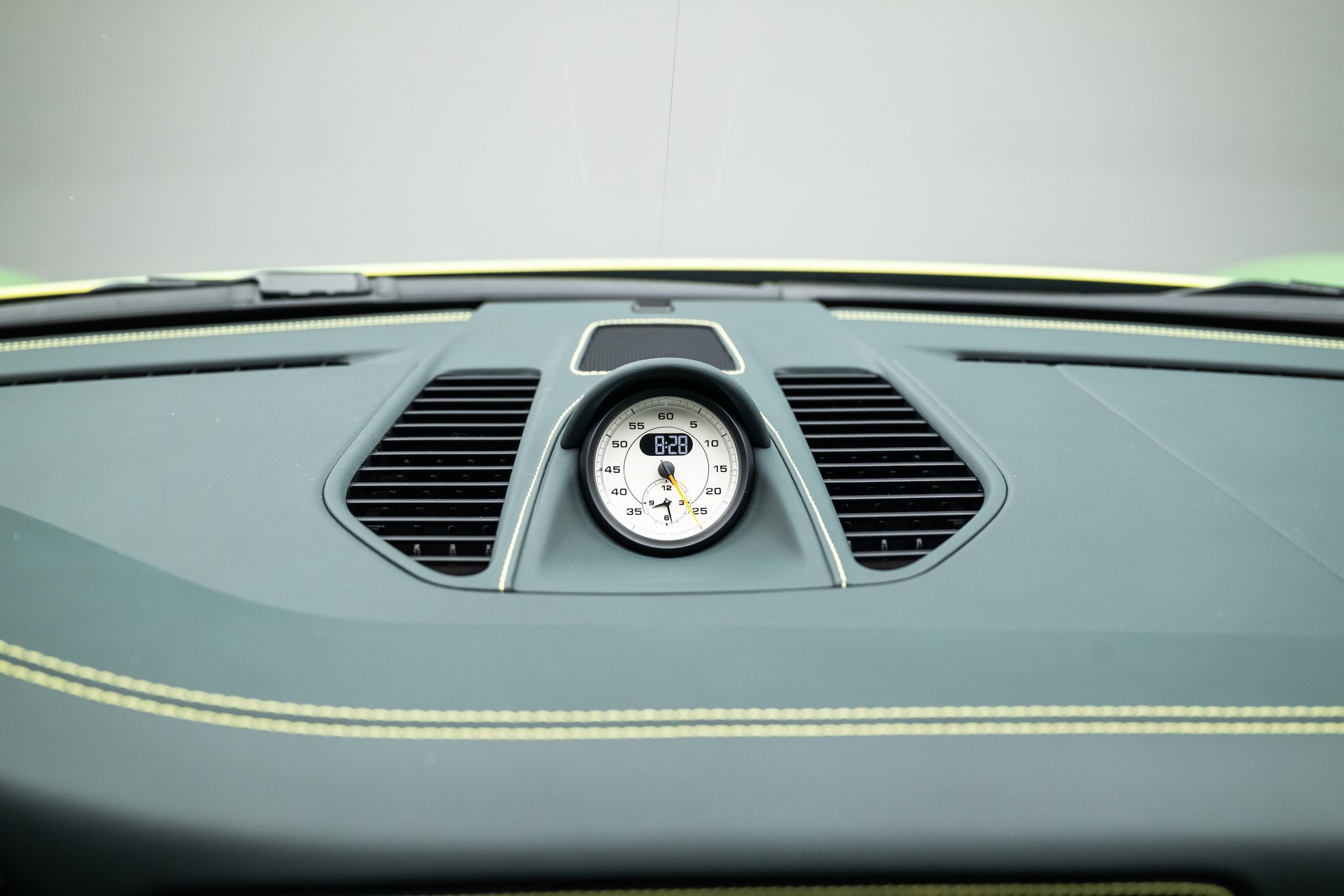 2018 Porsche 911 GT2 RS - Photo 29