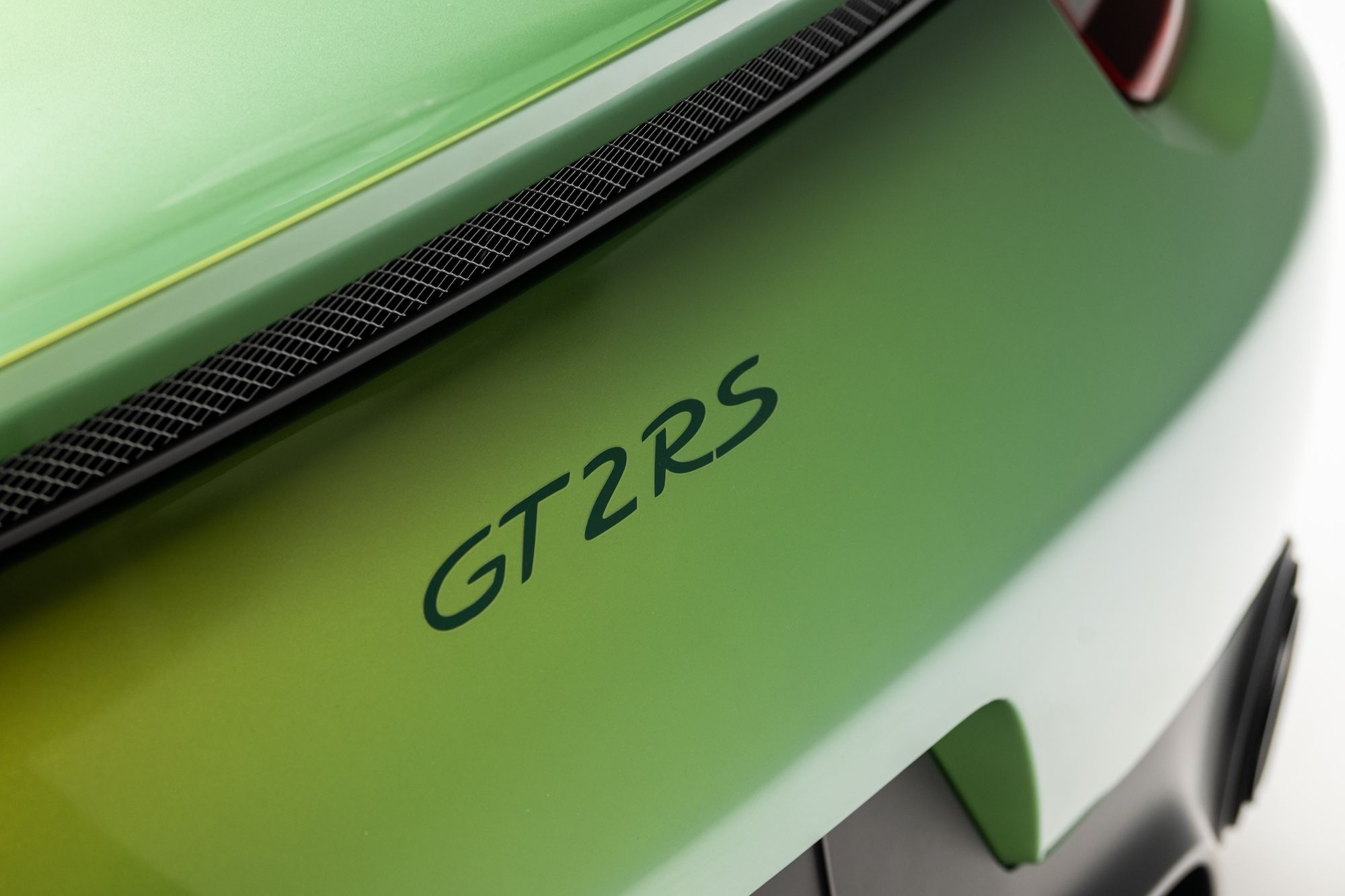 2018 Porsche 911 GT2 RS - Photo 11