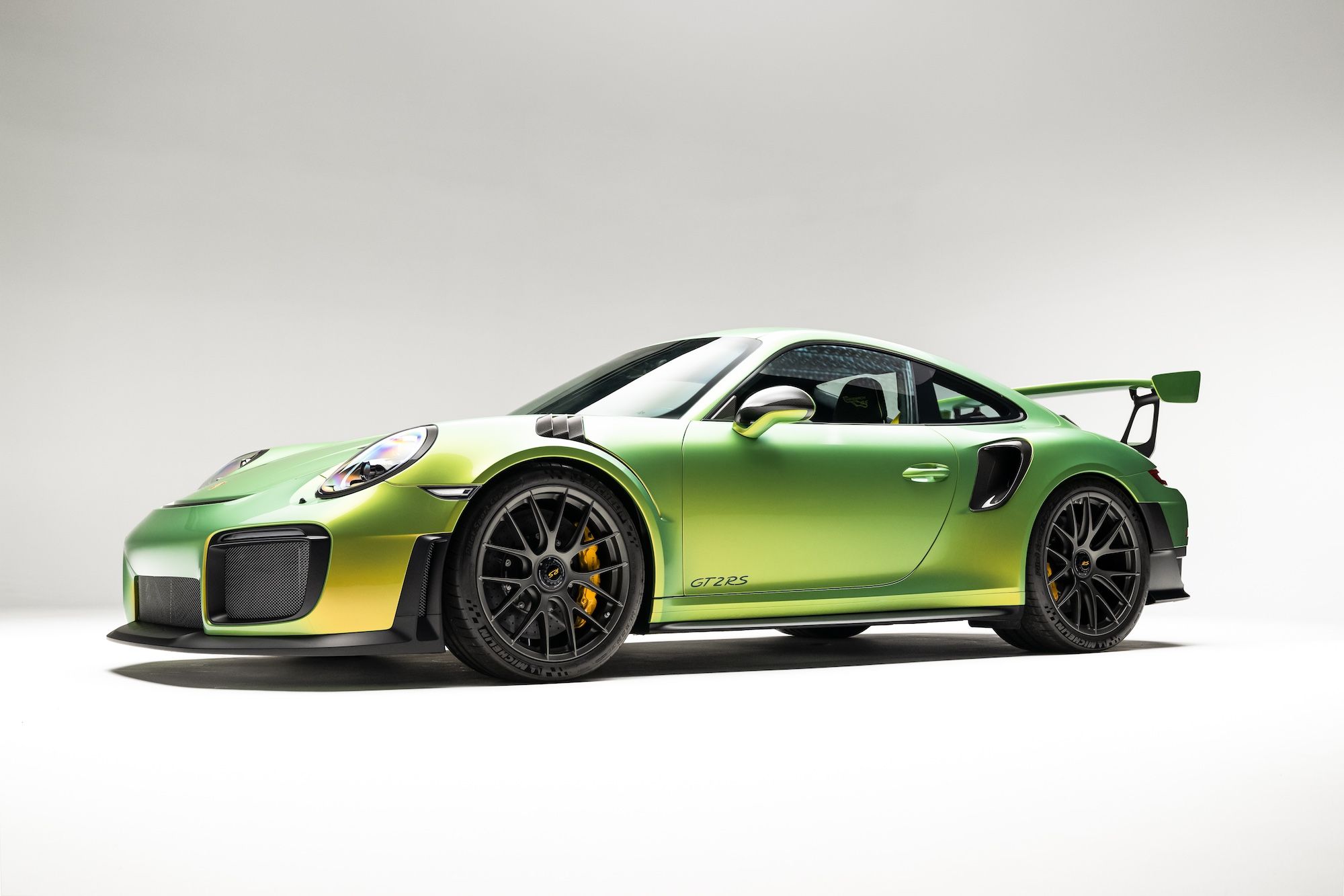 2018 Porsche 911 GT2 RS - Photo 6