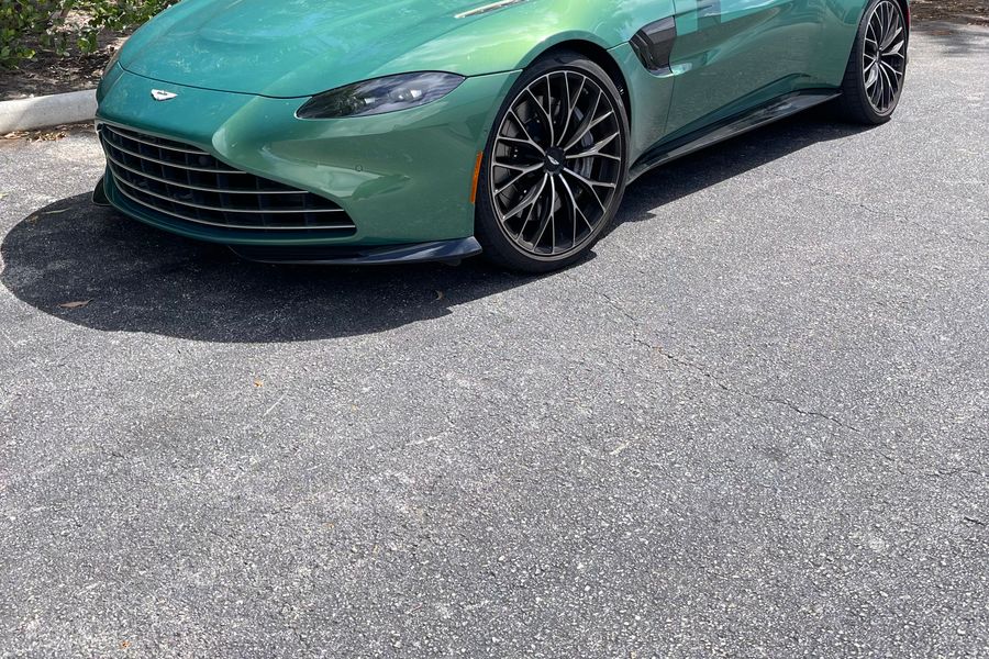 2023 Aston Martin Vantage for sale