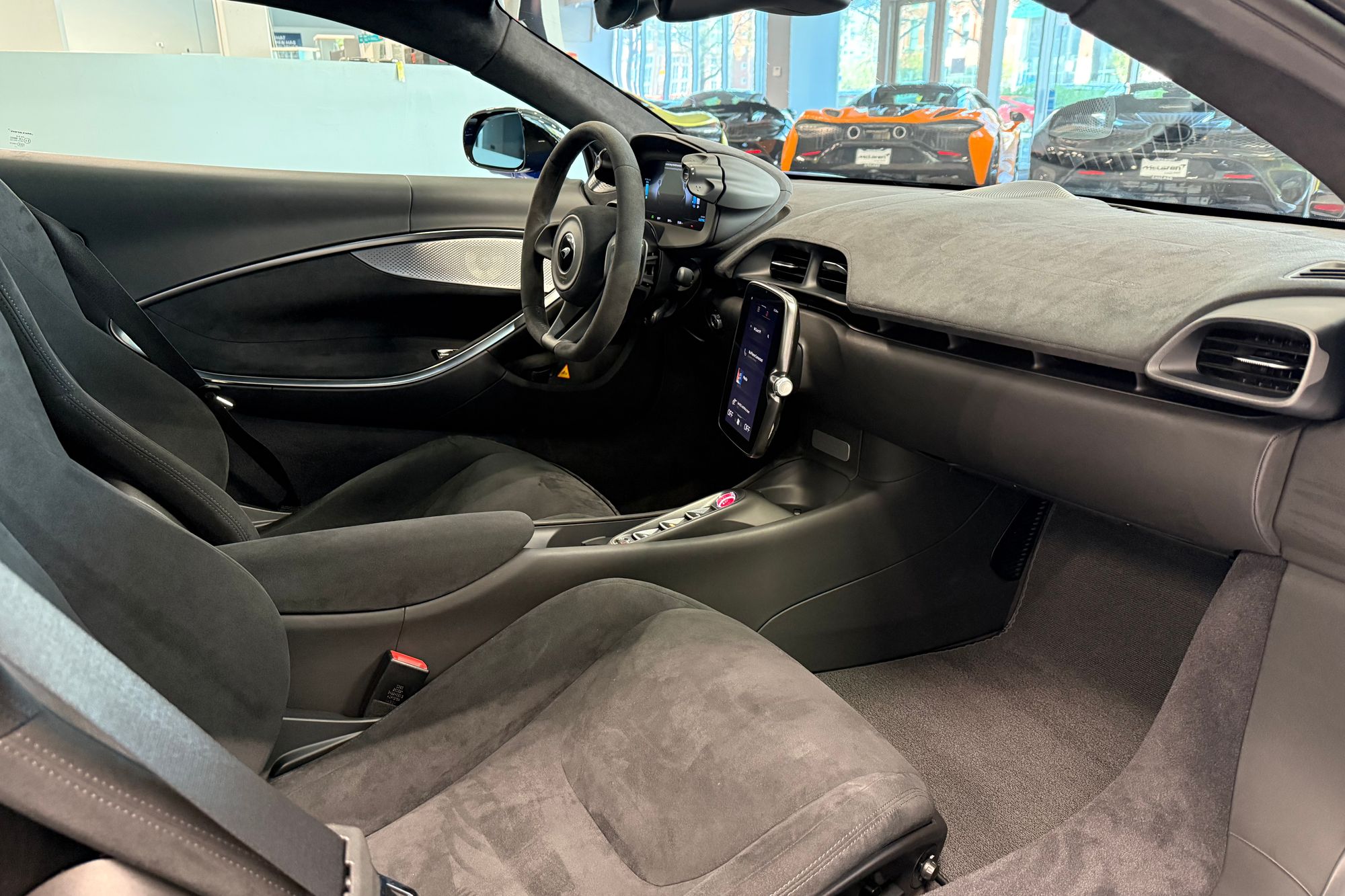 2023 McLaren Artura Base - Photo 19