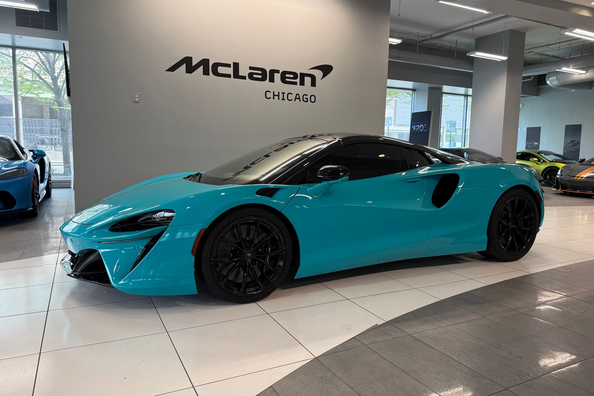 2025 McLaren Artura TechLux Spider Previously Sold | McLaren Chicago