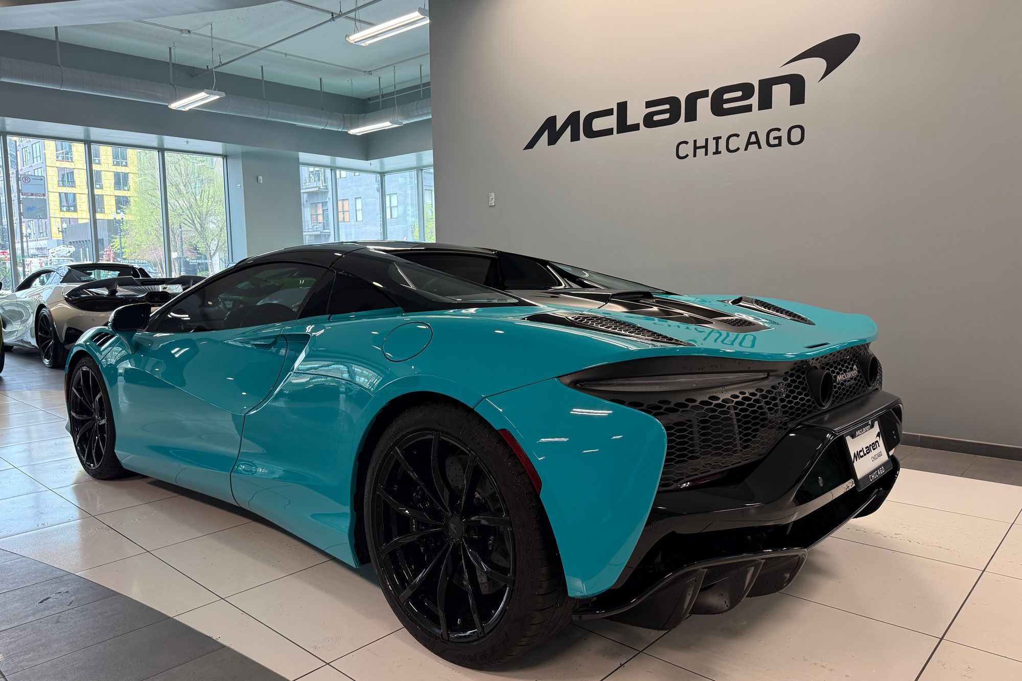 2025 McLaren Artura TechLux Spider Previously Sold | McLaren Chicago