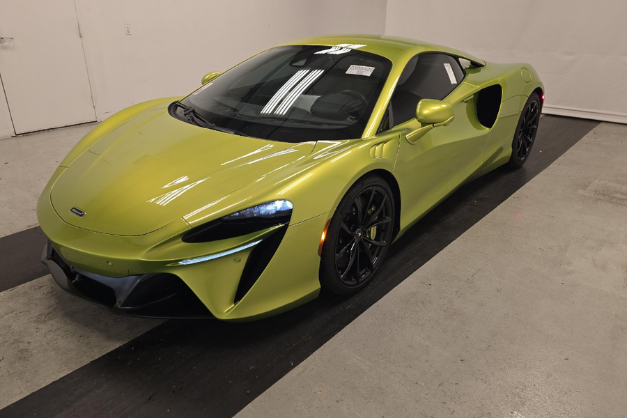 2023 McLaren Artura TechLux for sale
