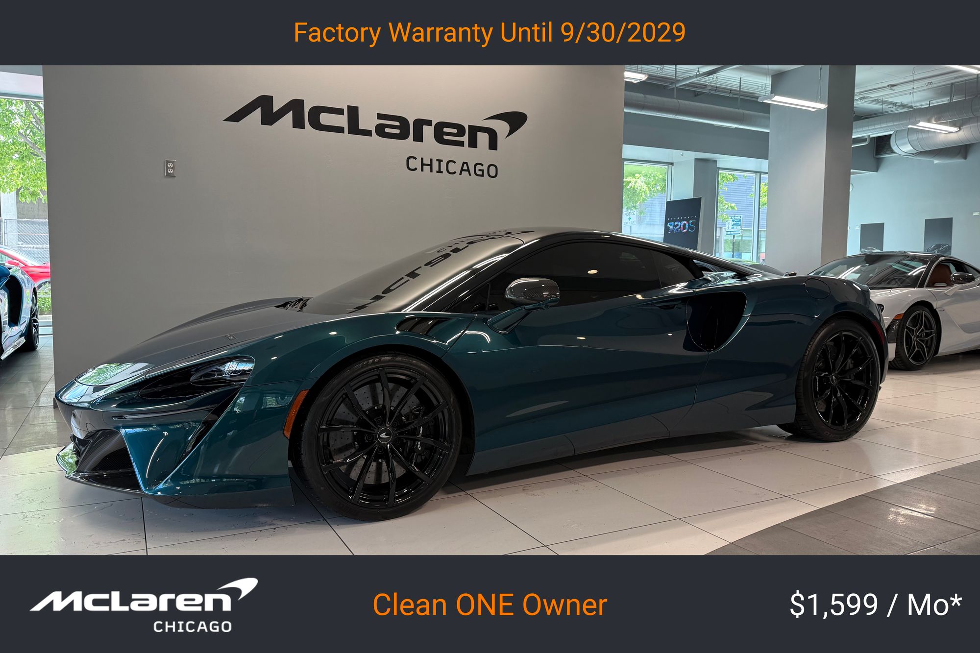 2024 McLaren Artura's photo