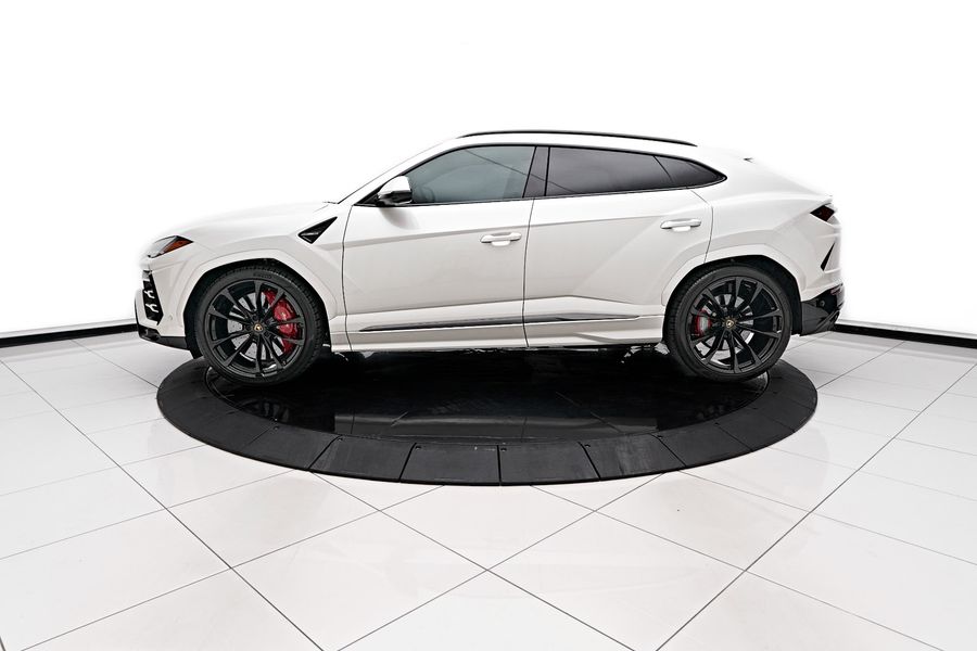 2022 Lamborghini Urus for sale