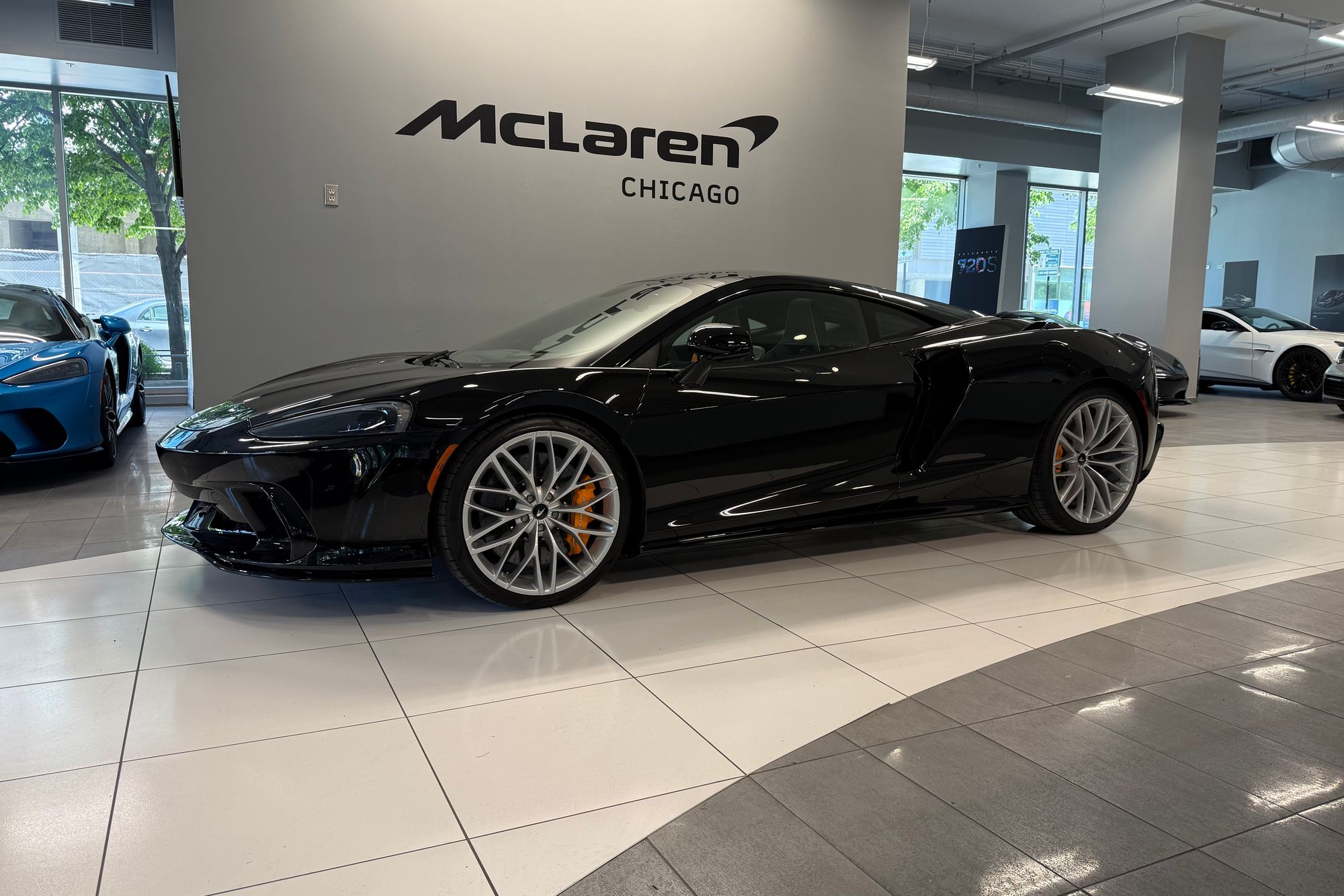 2026 McLaren GTS -'s photo