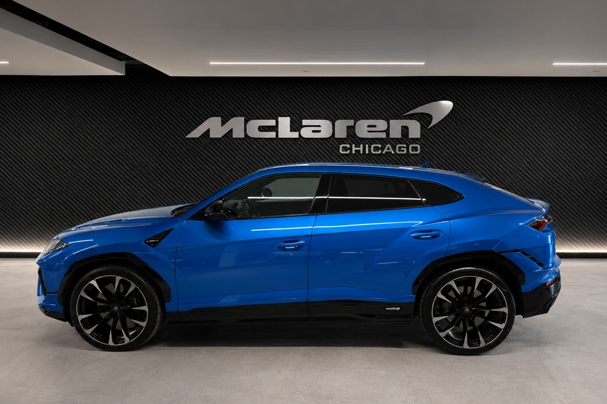 2023 Lamborghini Urus 4.0 V8 S's photo