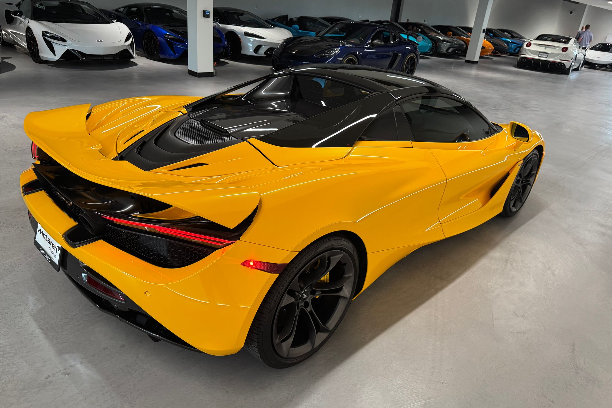 2022 McLaren 720S Luxury - Photo 13