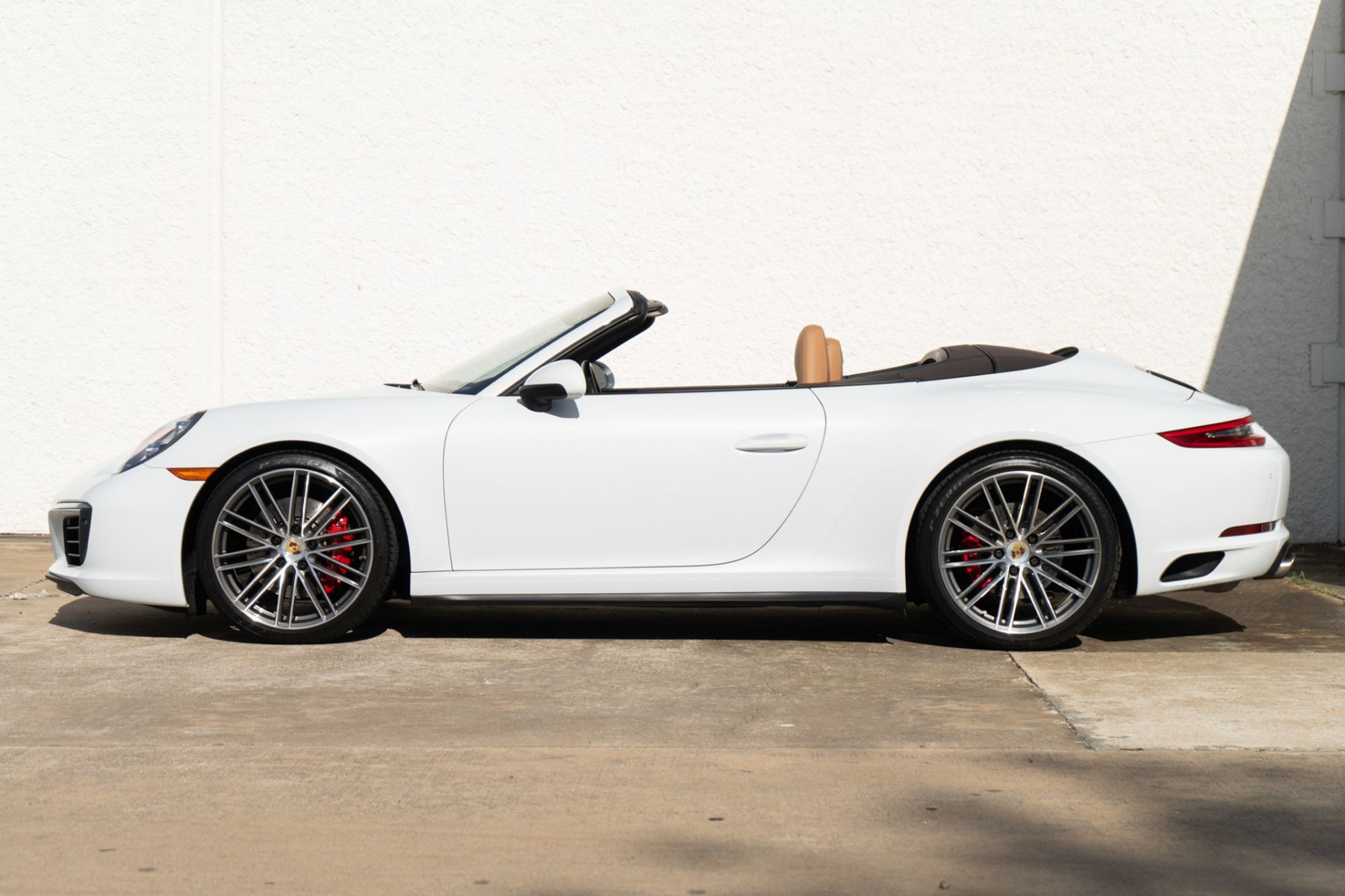 2018 Porsche 911 Carrera S Cabriolet's photo