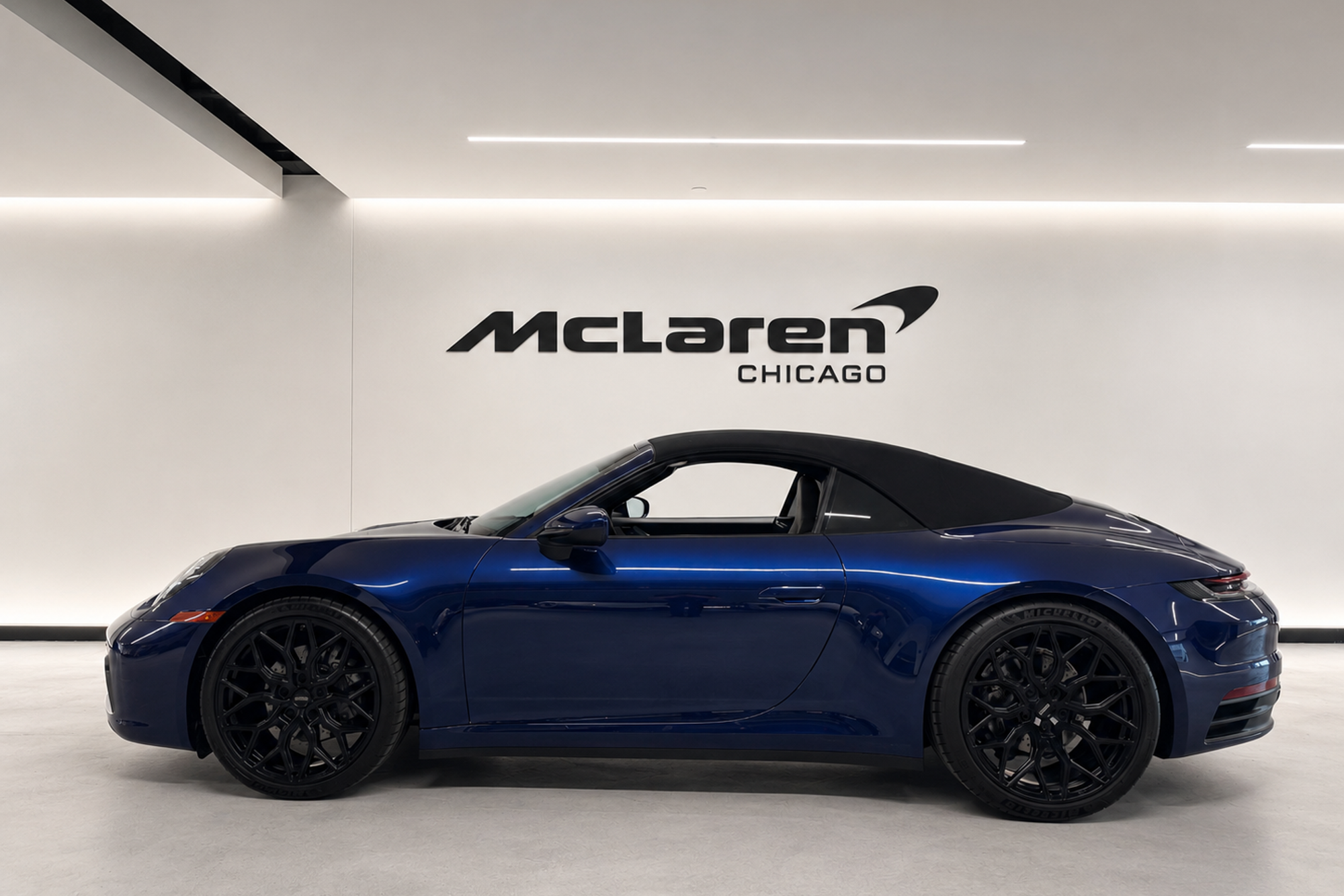 2020 Porsche 911 Carrera 4 Cabriolet's photo