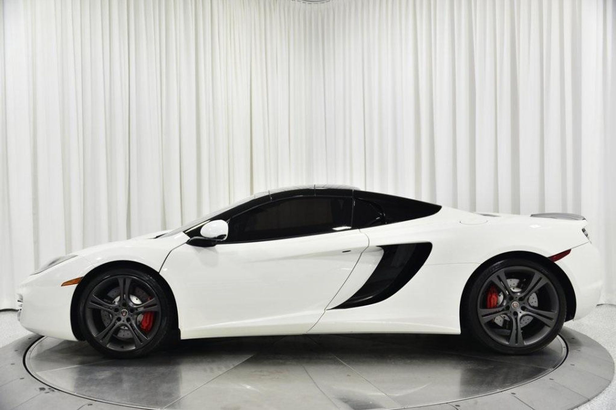 2013 McLaren MP4-12C Spider's photo