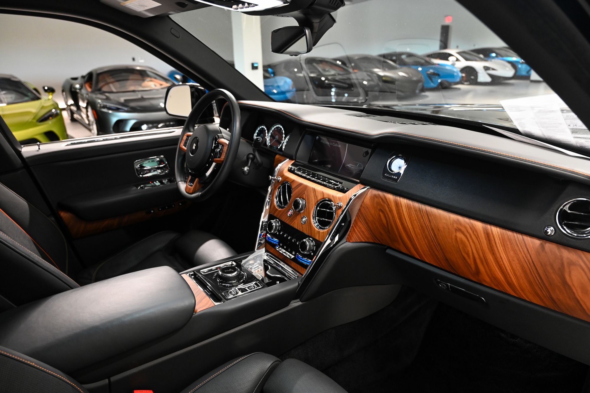 2021 Rolls-Royce Cullinan Base - Photo 27