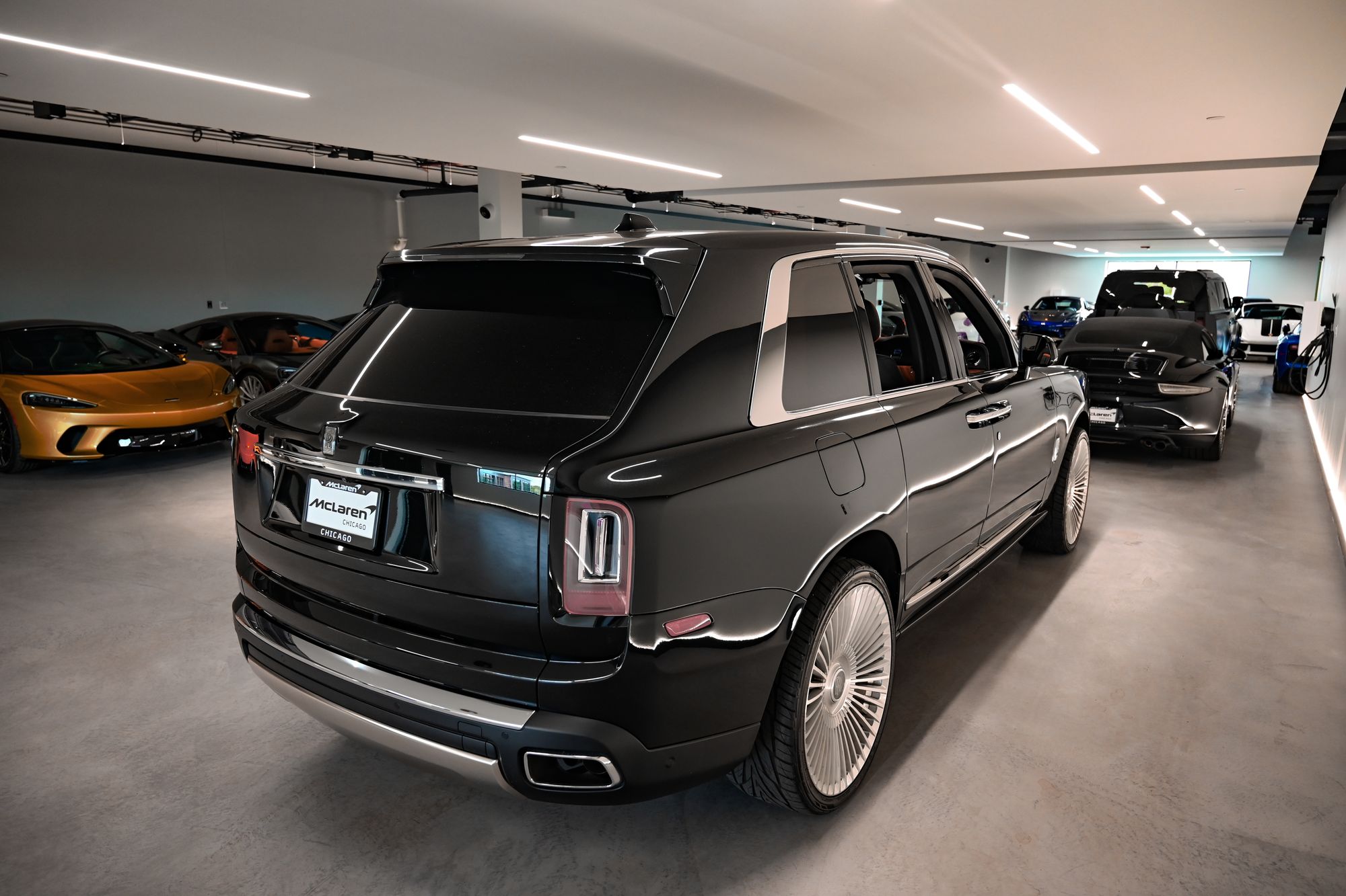 2021 Rolls-Royce Cullinan Base - Photo 10