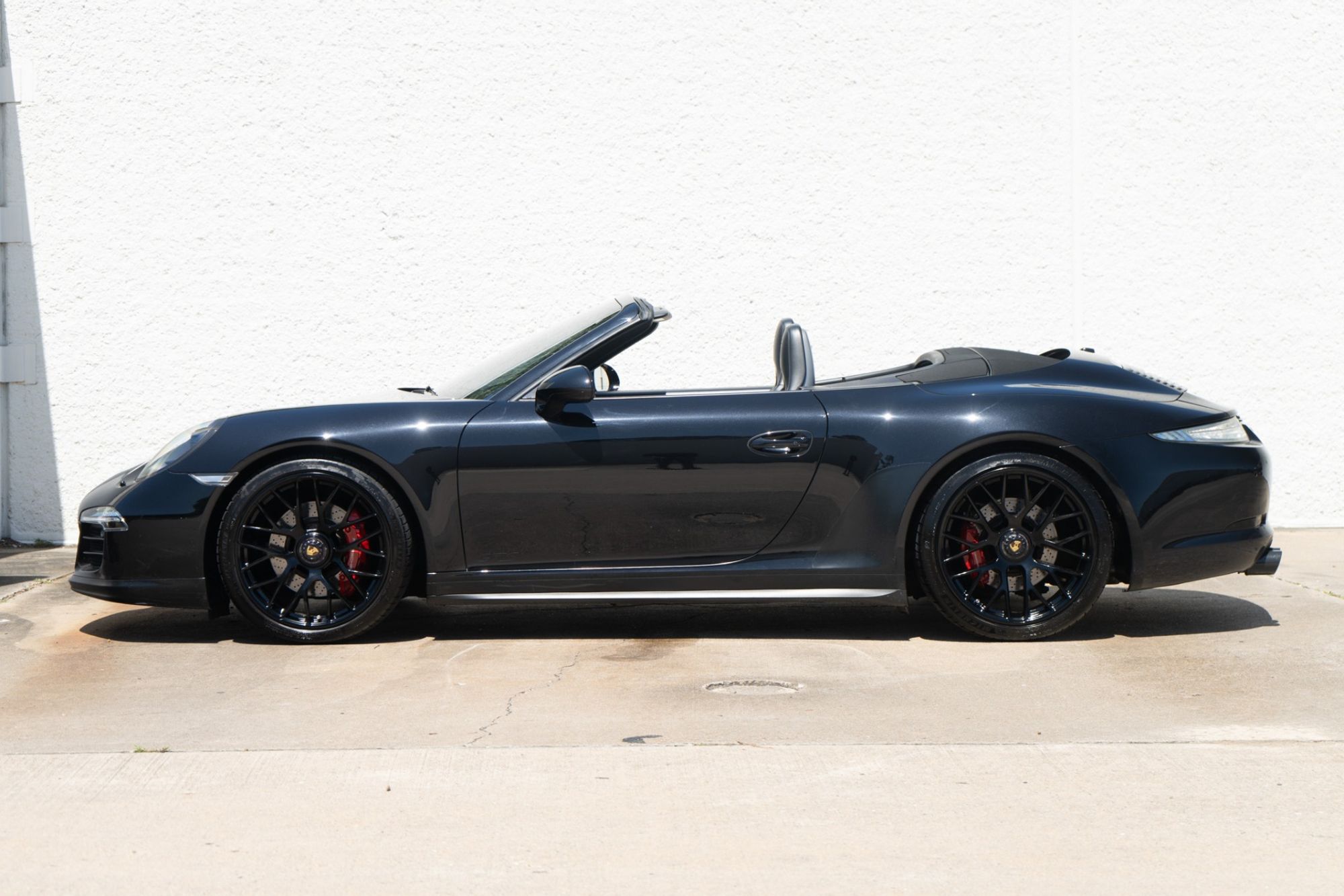 2016 Porsche 911 Carrera 4 GTS Cabriolet's photo
