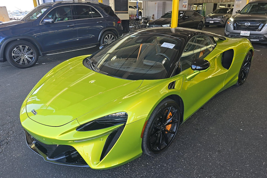 2023 McLaren Artura Vision for sale