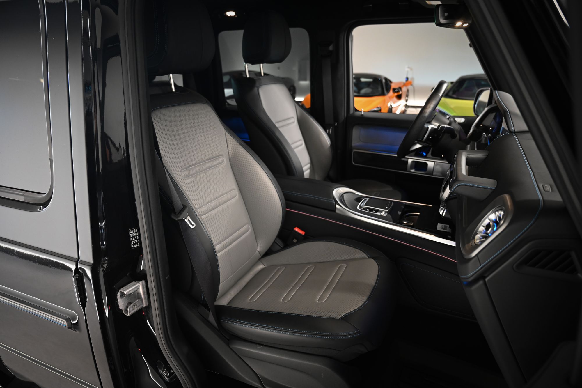 Used 2025 Mercedes-Benz G-Class G580 with VIN W1NWM0AB6SX026684 for sale in Chicago, IL