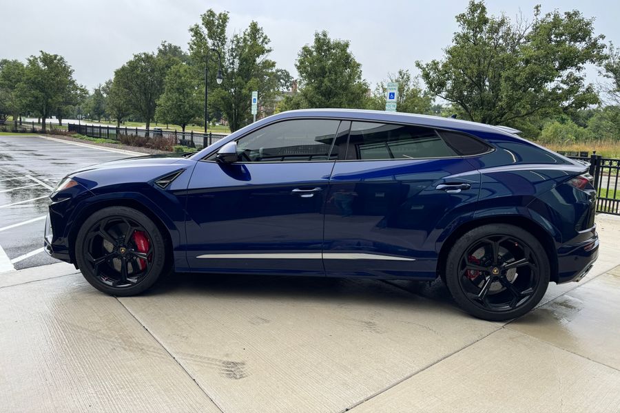 2019 Lamborghini Urus for sale
