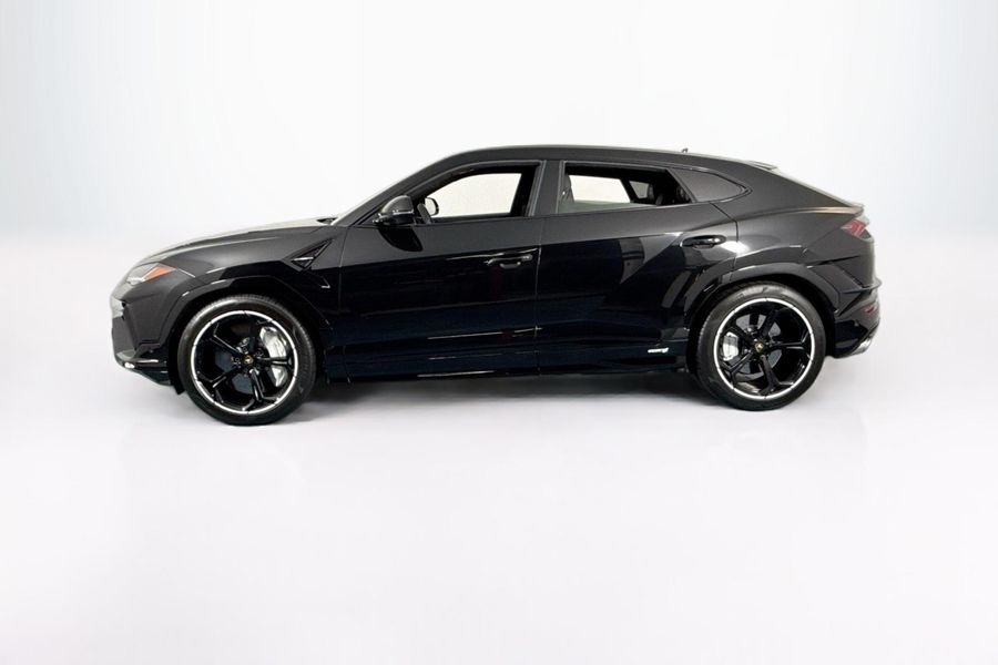 2023 Lamborghini Urus S for sale