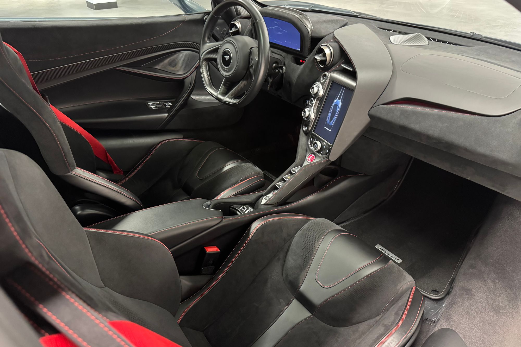 2022 McLaren 720S Performance - Photo 16