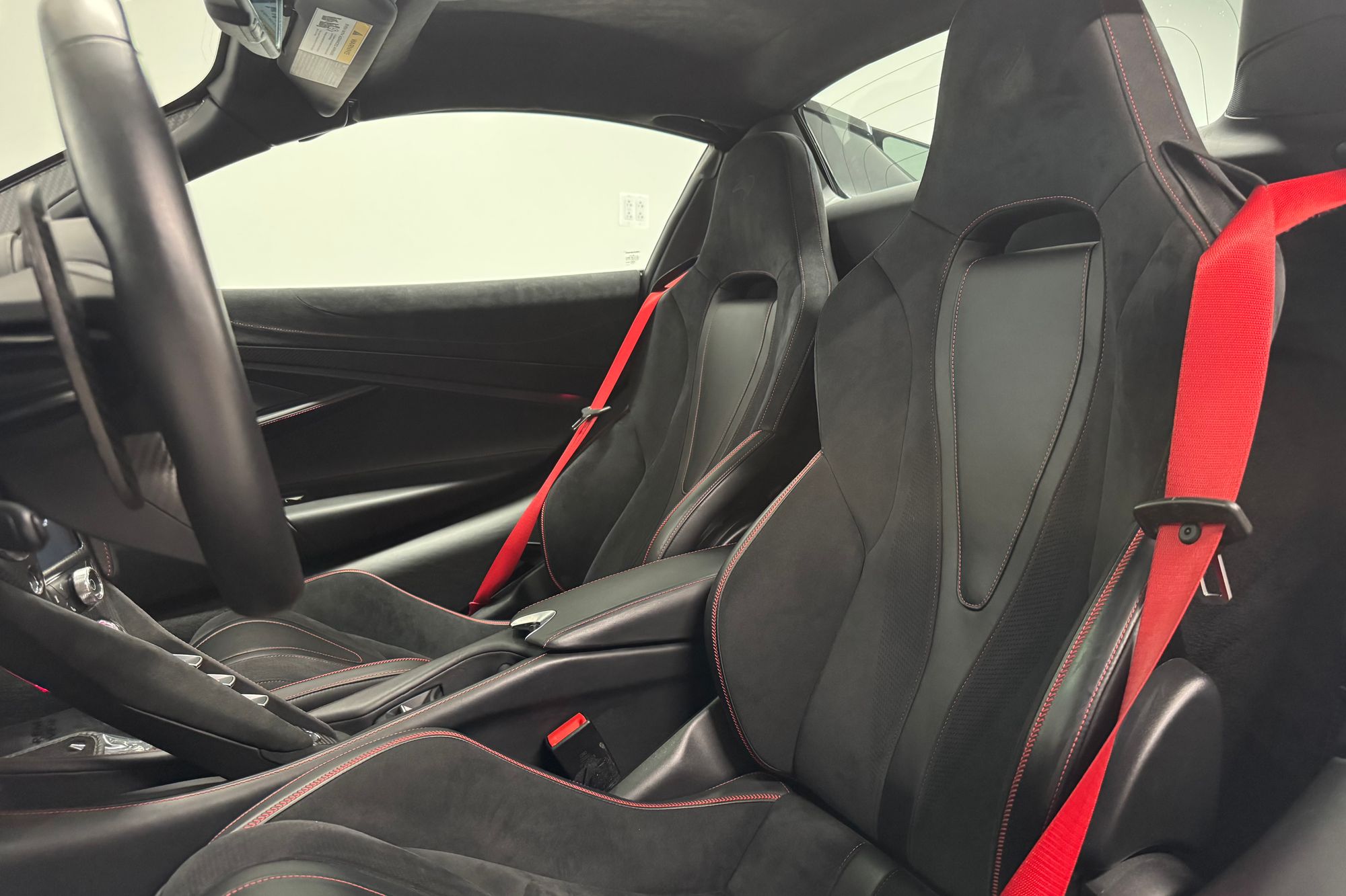 2022 McLaren 720S Performance - Photo 15